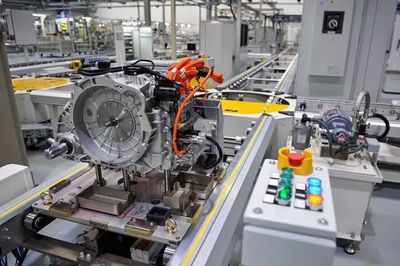 助推中國(guó)汽車夢(mèng) 科力遠(yuǎn)CHS佛山工廠正式投產(chǎn)